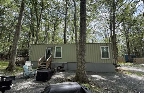 Albrightsville Hotel | Camptel Poconos