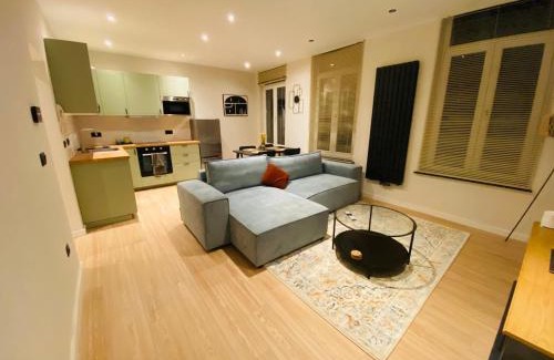 Anneessens Apartment | Camus Flats