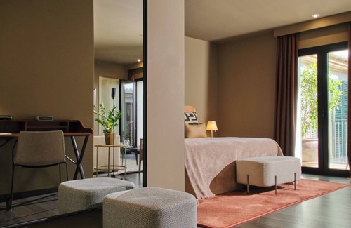 La Llotja-Born Hotel | Can Alomar Hotel
