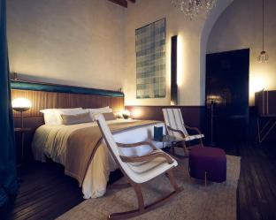 La Llotja-Born Hotel | Can Bordoy Grand House Hotel GL Preferred Hotel