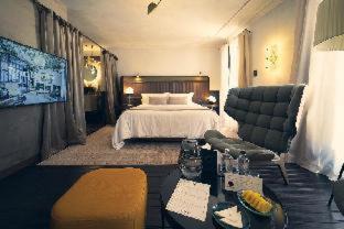 La Llotja-Born Hotel | Can Bordoy Grand House Hotel GL Preferred Hotel