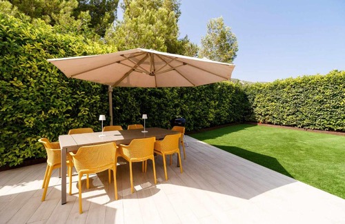 Santa Eulalia del Rio House | CAN EMYLA NEW MODERN VILLA WITH GYM 5 min FROM PACHA y LÍO