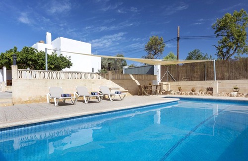 Sant Agusti des Vedra Villa | Can Ferrer perfect for families, fenced pool