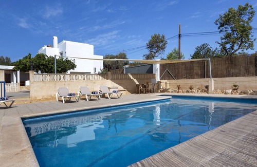 Sant Agusti des Vedra Villa | Can Ferrer perfect for families, fenced pool