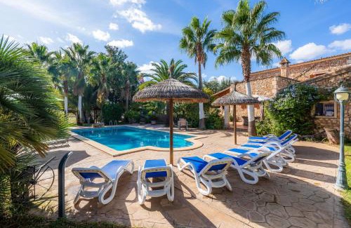 Campos Villa | Can Lopez Vara