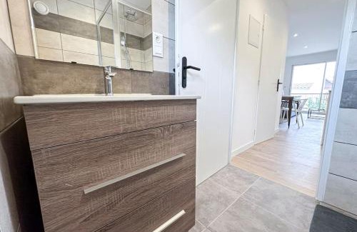 Torroella de Montgri Apartment | CAN ROMY APPARTEMENT T1 C - à 80m de la plage de Cala Montgo