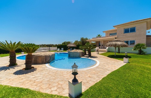 Muro Villa | CAN TORRAT Finca para 6 personas en Muro