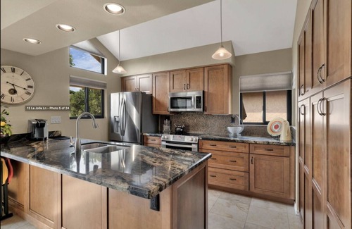 Palm Desert Villa | *Canadian Owned* Private Villa in Silver Sands Racquet Community