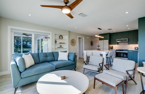 Anna Maria House | Canal Front - Going Coastal by SeaBreeze Vacation