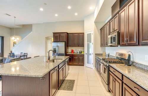 Ruskin House | Canal-Front Home w/Pool & Hot Tub in Apollo Beach