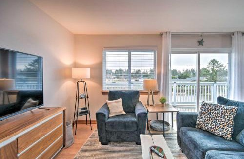 Ocean Shores Apartment | Canal-Front Vacation Rental in Ocean Shores