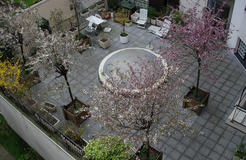 Porte-Saint-Martin Apartment | Canal Saint Martin in the footsteps of "Hotel du Nord"