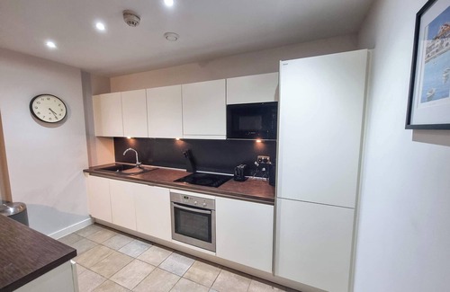 Castlefield Apartment | Canal Side Flat by City SuperHost