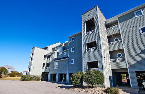 Manteo House | Canalfront, Community Pool, Tennis courts and MORE! PC431, Above the Wake