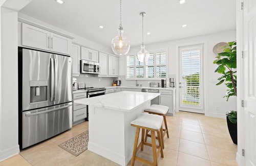 Cortez House | Canalfront Home! Near Anna Maria Island