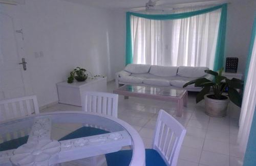 Downtown Cancun Apartment | Cancún Palma Real