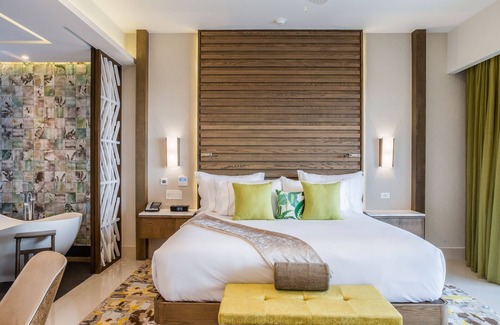 Puerto Juarez Resort | Cancún Resort Stay in Paradise, Luxurious 1BR Suite 1.5 Baths + Private Balcony