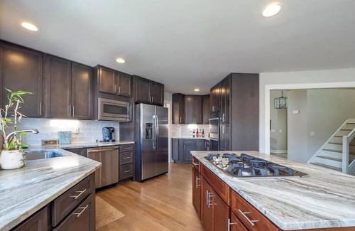 Danbury House | Candlewood Lake - Family Getaway with direct lake access. 3775 sqft home.