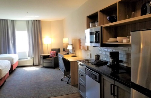Apex Hotel | Candlewood Suites Apex Raleigh Area by IHG