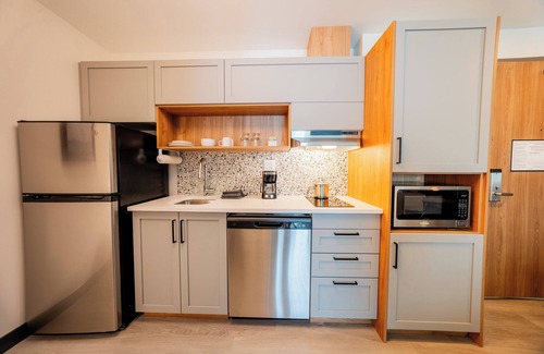 Mauricie Hotel | Candlewood Suites Trois Rivieres Ouest by IHG