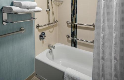 Mason Hotel | Candlewood Suites - Cincinnati Northeast - Mason by IHG