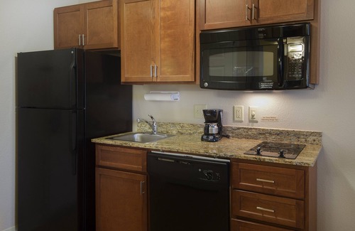Fort Worth Hotel | Candlewood Suites - Fort Worth/West by IHG