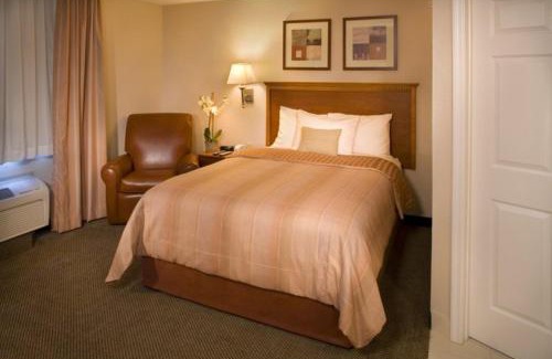 Fredericksburg Hotel | Candlewood Suites Fredericksburg by IHG