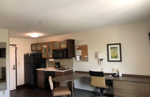 Bayou Cane Hotel | Candlewood Suites Houma by IHG