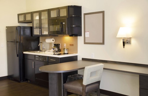 Rohrerstown Hotel | Candlewood Suites - Lancaster West by IHG