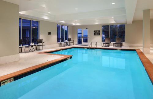 Lebanon Hotel | Candlewood Suites - Lebanon by IHG