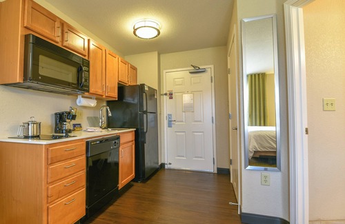 Medford Hotel | Candlewood Suites Medford by IHG