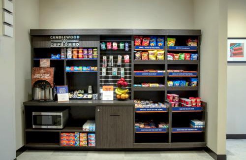 Country Walk Hotel | Candlewood Suites - Miami Exec Airport - Kendall by IHG