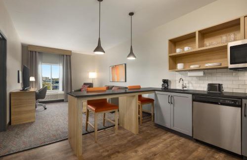 Murfreesboro Hotel | Candlewood Suites Murfreesboro by IHG