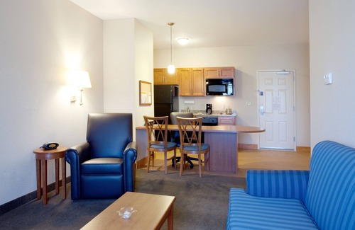 Slidell Hotel | Candlewood Suites Slidell Northshore by IHG