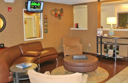 North Syracuse Hotel | Candlewood Suites Syracuse-Airport by IHG
