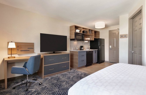 Wake Forest Hotel | Candlewood Suites WAKE FOREST RALEIGH AREA by IHG