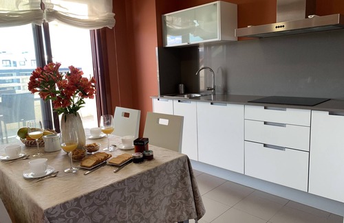 Portonovo House | CANELAS SUITES APARTMENTS