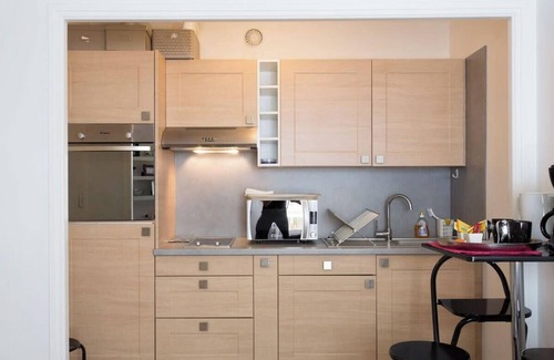 Cannes Apartment | Cannes Croisette Studio 3 pers Cosy CLIM WIFI PKG