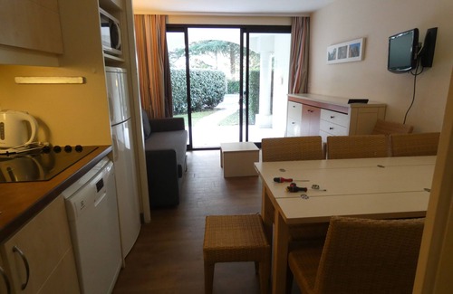 Cannes La Bocca Apartment | Cannes villa Francia, Apartment with terrace