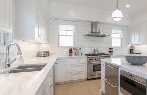 Hampton Bays Apartment | Canoe Place Waterfront Residences