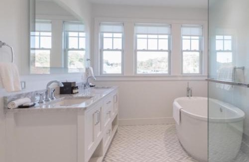 Hampton Bays Apartment | Canoe Place Waterfront Residences