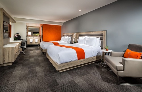 Canoga Park Hotel | Canoga Hotel