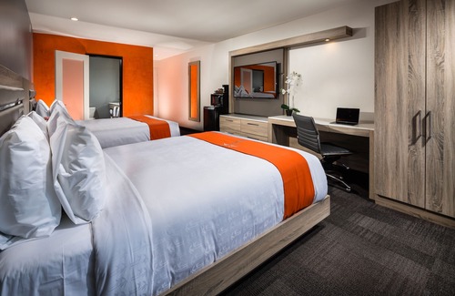 Canoga Park Hotel | Canoga Hotel
