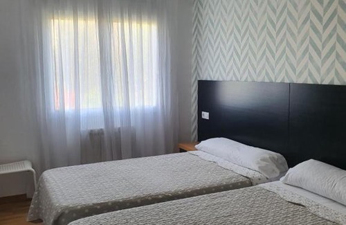 O Pedrouzo House | Cantares-NOJA ROOMS