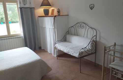 Lacoste House | Cante Grillet in provence at the foot of the Luberon Chambre ZORA