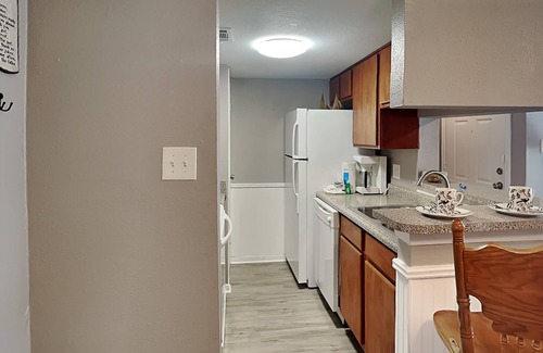 Galveston Condo | Canvas Palms | Private Balcony, Pool Access