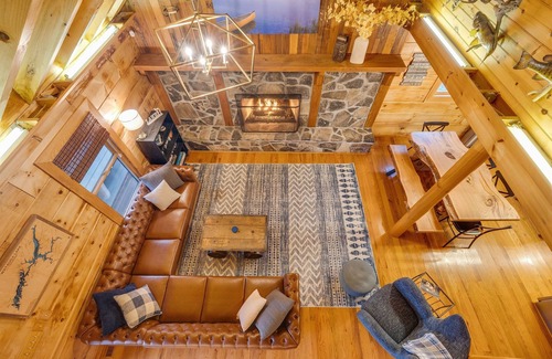 Butler Cabin | Canyon Dream Waterfront Log Home with Private Dock