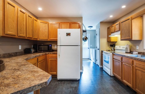 Wellsboro House | Canyon Lodge-close to PA Grand Canyon