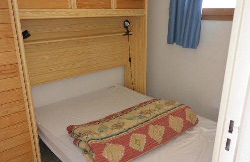 Cap d'Agde Apartment | Cap d'Agde : T2 cabine, piscine, parking, proche mer - FR-1-607-208