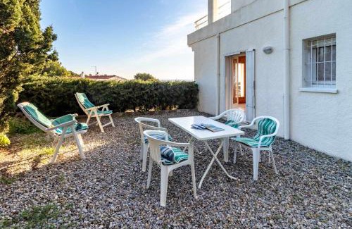 Llanca Apartment | Cap Ras 04 Acogedor apartamento cerca del mar